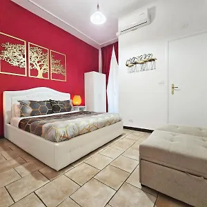 Hosting Flats Roma